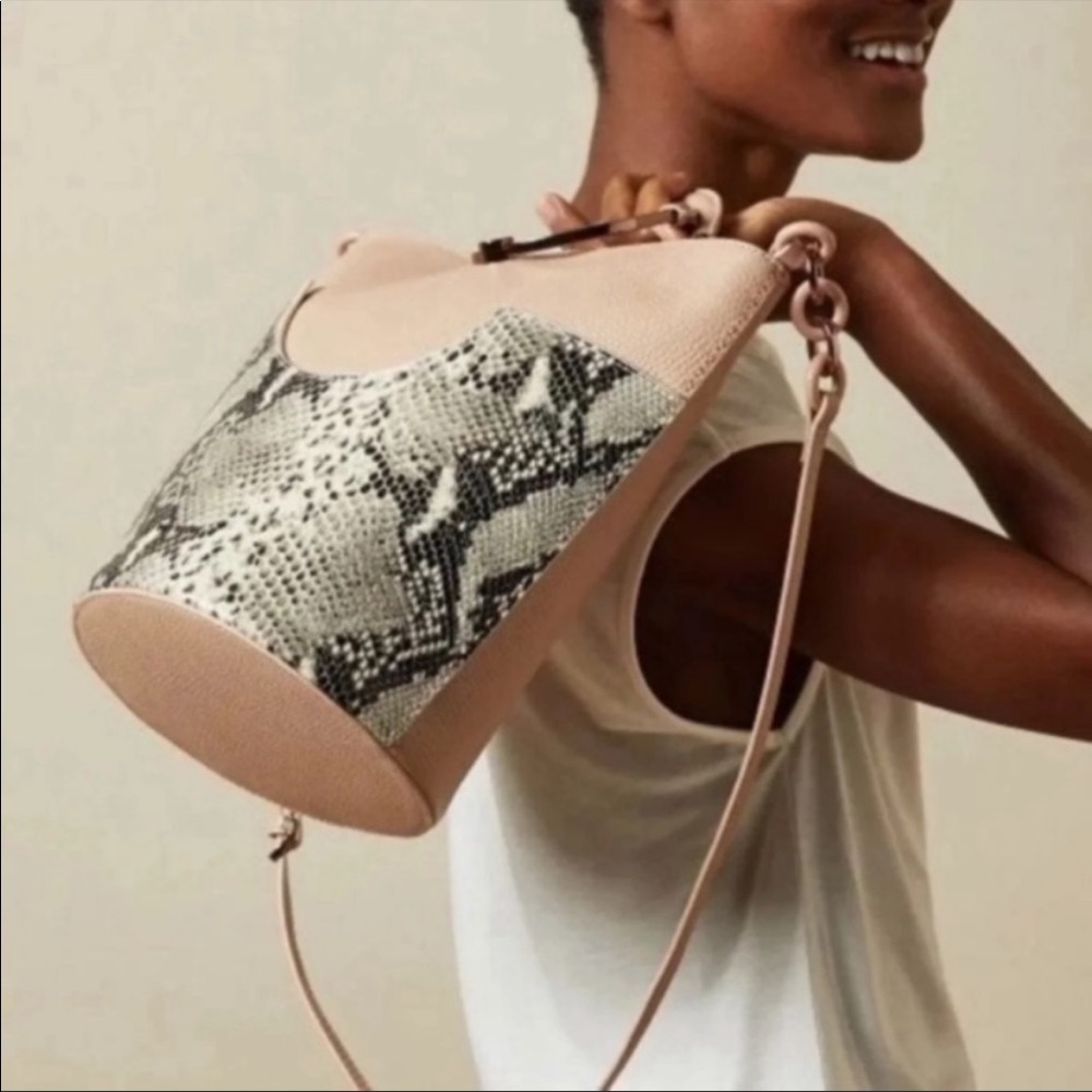 🎀NWT🎀Ted Baker Uber-Chic Snakeskin Print Leather 2-Way Bucket Bag